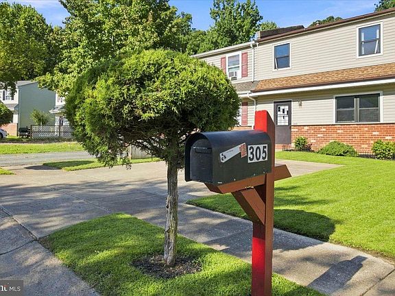 3rd image of 305 Kemper Dr