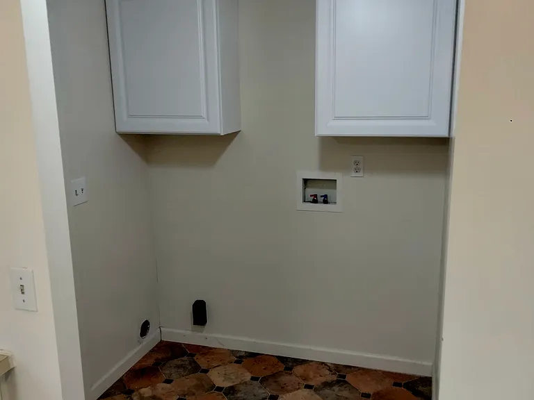 12929 Lookingglass Rd — Photo 2
