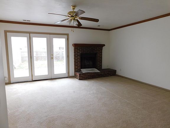 5th image of 5204 Stockton Dr