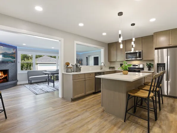 (undisclosed Address), Flossmoor, IL 60422