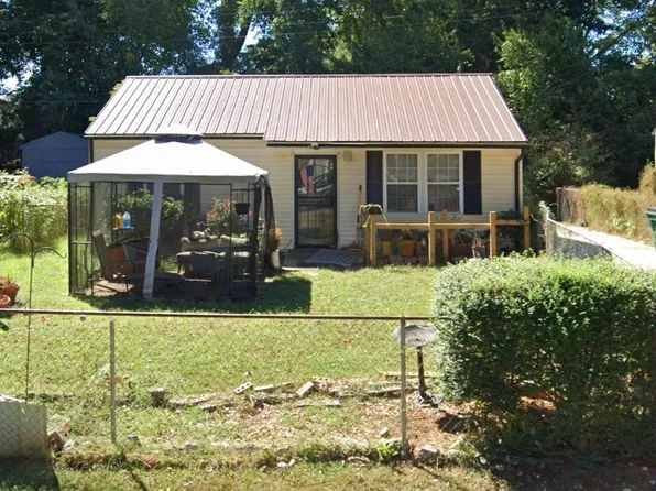 228 Burch Rd, Clarksville, TN 37042