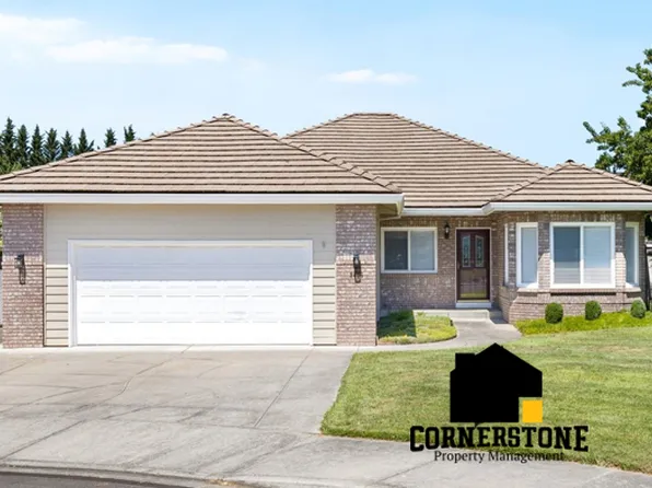2485 Greenfield Ct, Medford, OR 97504