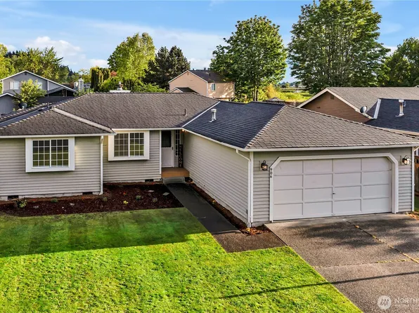 906 Olsen Place, Enumclaw, WA 98022