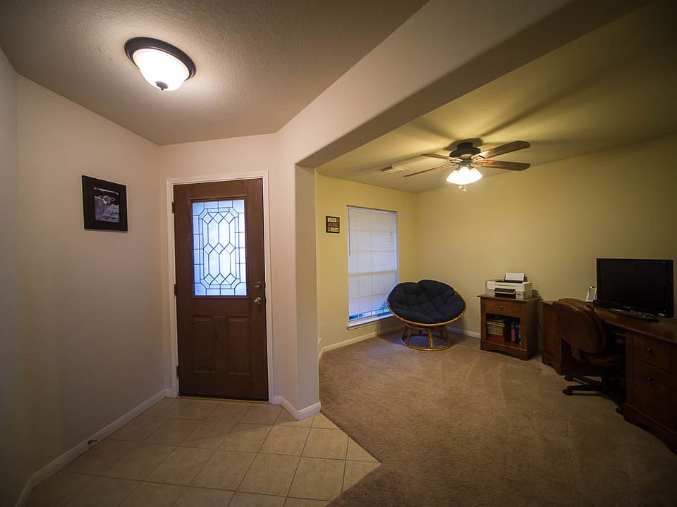 1st image of 20243 Stonegrove Ct