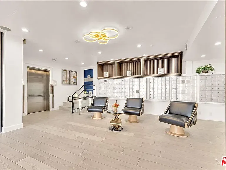 10982 Roebling Ave #110-5 — Photo 15