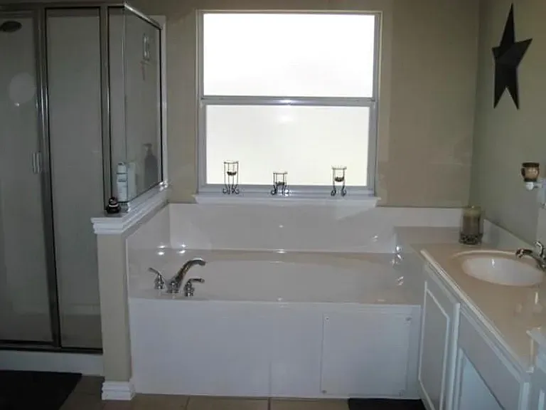 19529 Diablo Dr — Photo 15