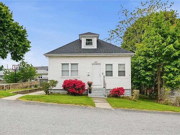 2nd image of 31 Yeoman Ave
