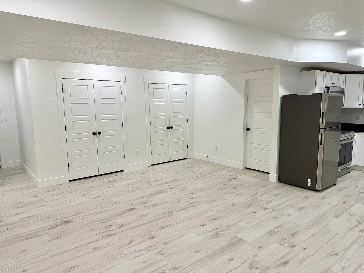 2 bed, 1240 sqft, $1,650 — Photo 4