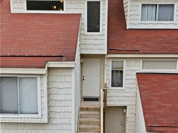 845 Virginia Ct, Virginia Beach, VA 23451
