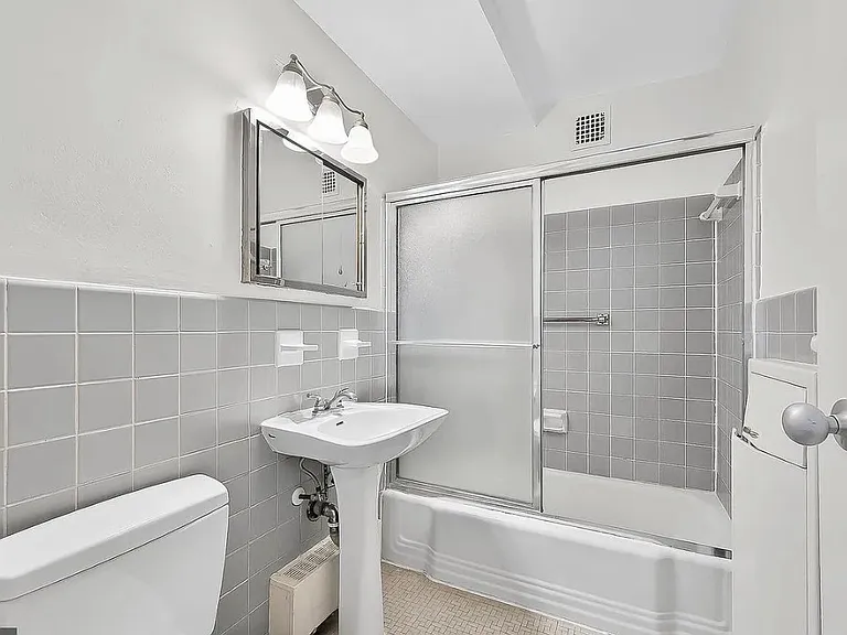 3900 Tunlaw Rd NW #618 — Photo 7