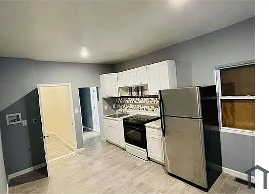 2 bed, 1300 sqft, $1,500 — Photo 2