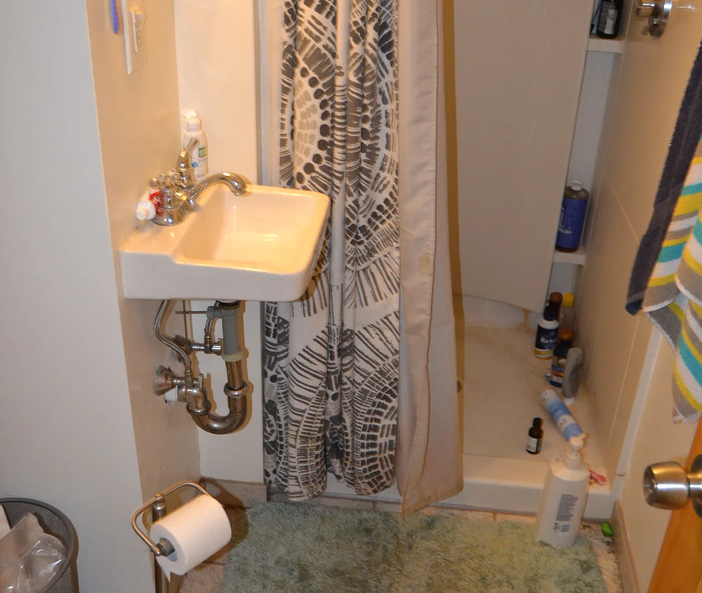 4 bed, 2.0 bath, $4,200 — Photo 4