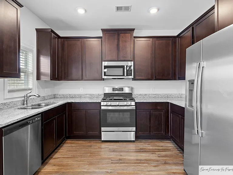 409 Silver Anchor Dr — Photo 21