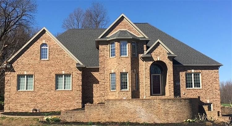 1st image of 4581 Estate Dr