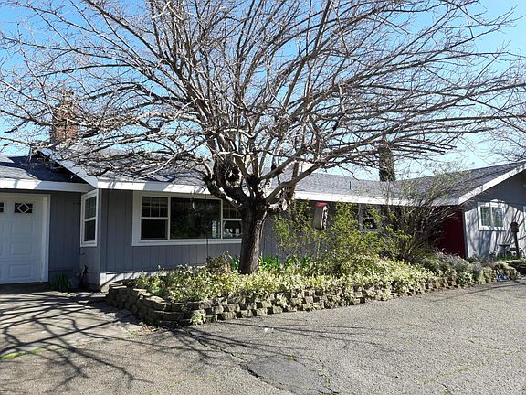 2nd image of 9951 Hillview Dr