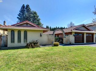 21646 NE Interlachen Ln, Fairview, OR 97024