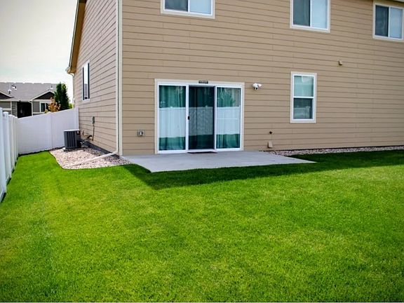 4th image of 262 Castle Dr