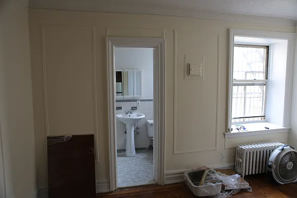 Rented by Chris Stewart, LREB | media 9
