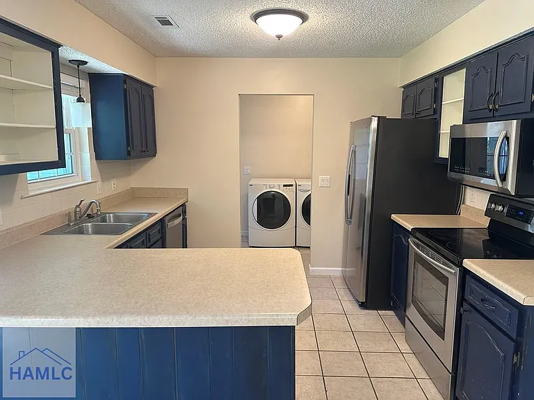 209 Brighton Woods Dr — Photo 11