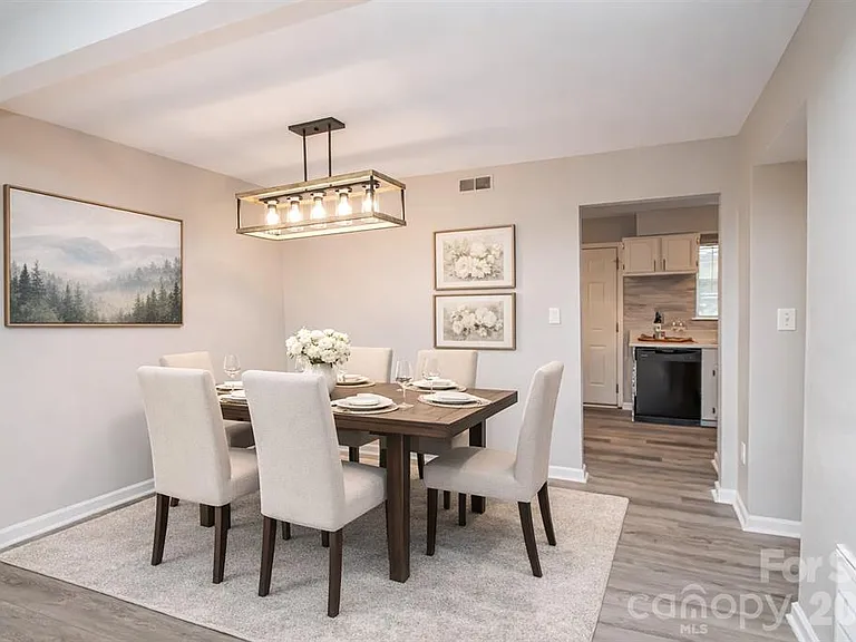 8839 Hunter Ridge Dr — Photo 8
