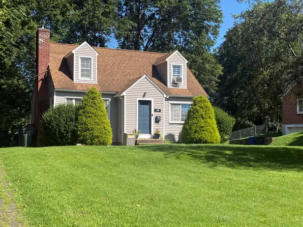 68 Robbins Ave, Newington, CT 06111