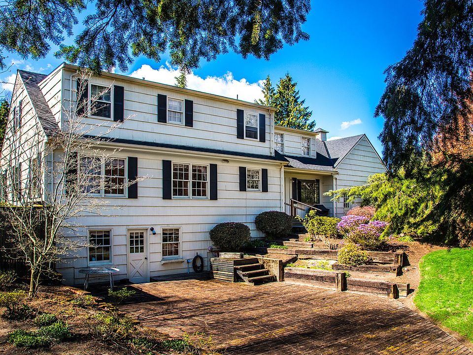 1st image of 2402 82nd Ave NE