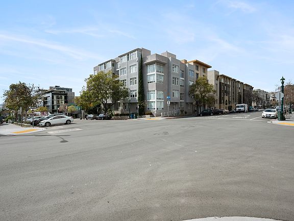 2nd image of 602 W Fir St Unit 104