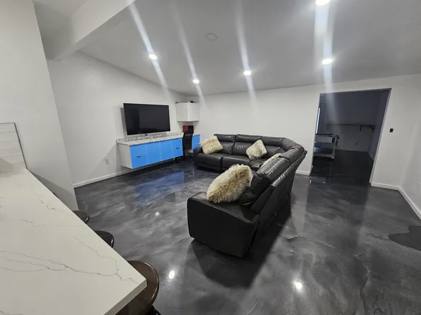 (undisclosed Address), San Diego, CA 92123