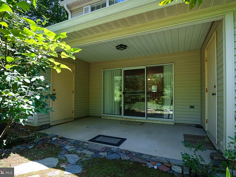 11 Abelia Ct — Photo 26