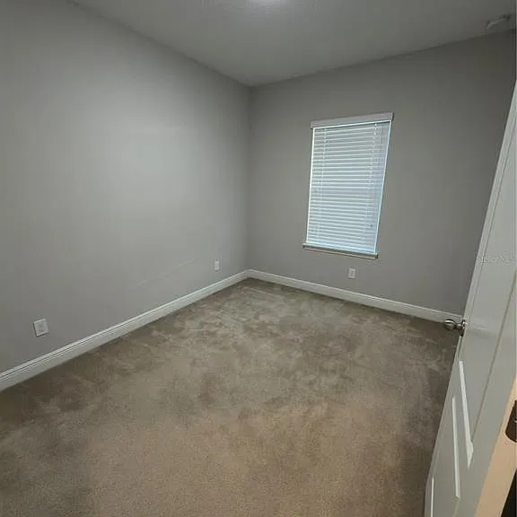 15537 Honeybell Dr — Photo 19