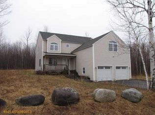20 Howard Cir, Sidney, ME 04330