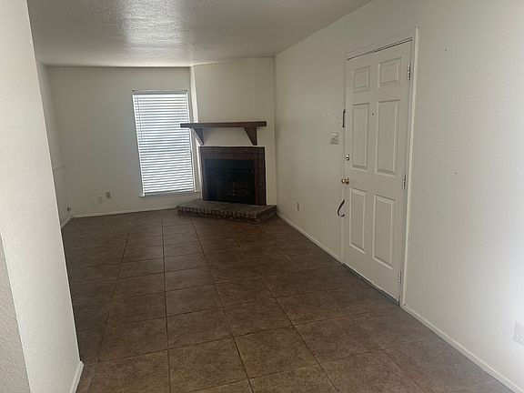 4th image of 1506 W Calle Sur St APT A