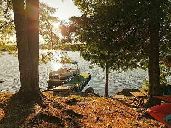 3rd image of 105 South Shore Road