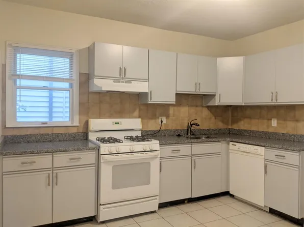 119 Yorktown St #1, Somerville, MA 02144