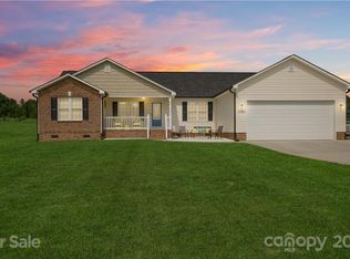 2532 Rock Dam Rd, Lincolnton, NC 28092