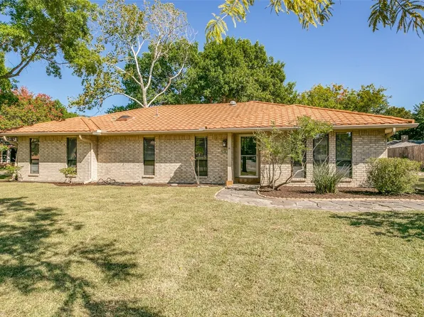 516 Oakcrest Dr, Coppell, TX 75019