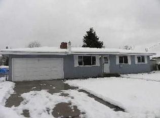 923 N Warren Rd, Spokane, WA 99216