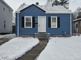 15389 Dixie, Redford, MI 48239