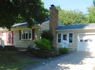 5633 Stilwell Rd, Hamburg, NY 14075