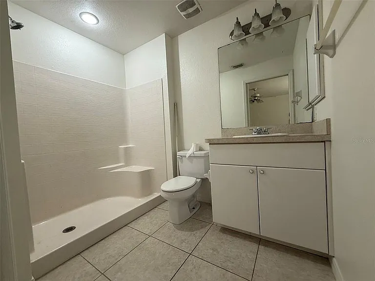 3305 Circleville St — Photo 10