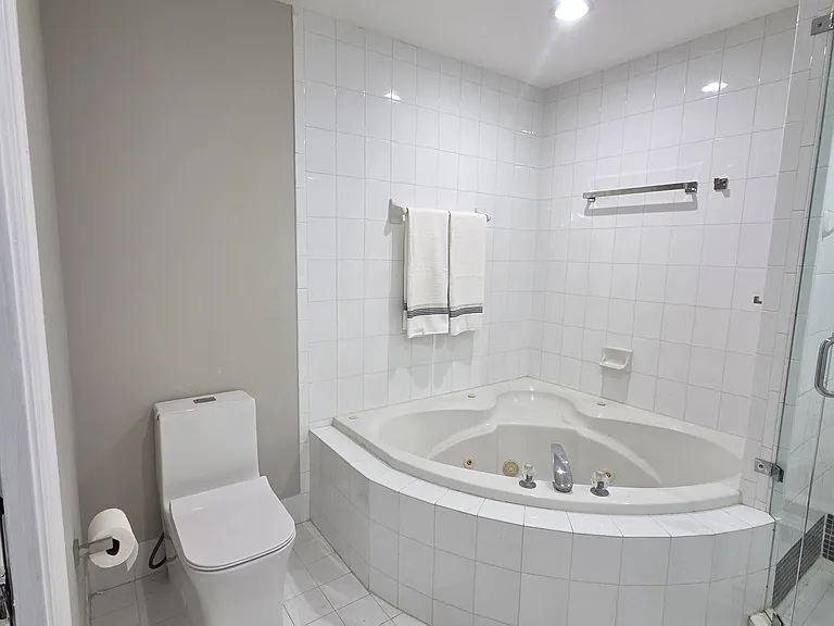 330 NW 67th St #207 — Photo 17