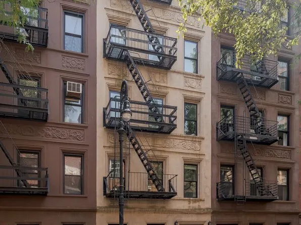 70 East 93rd Street image 13 of 14