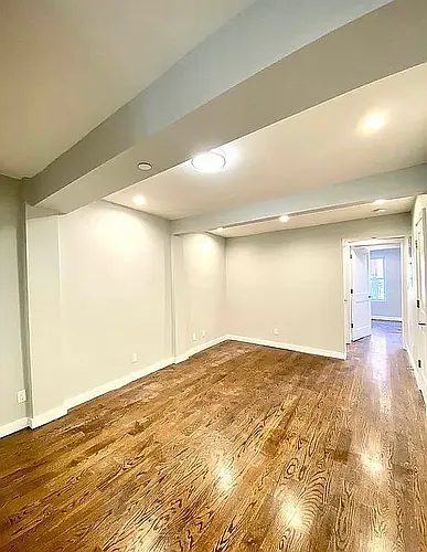 115 Avenue C #1 Photo 1