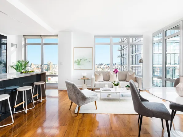 2 Northside Piers image 1 of 23