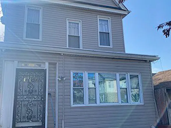 2716 Humphrey St, Flushing, NY 11369