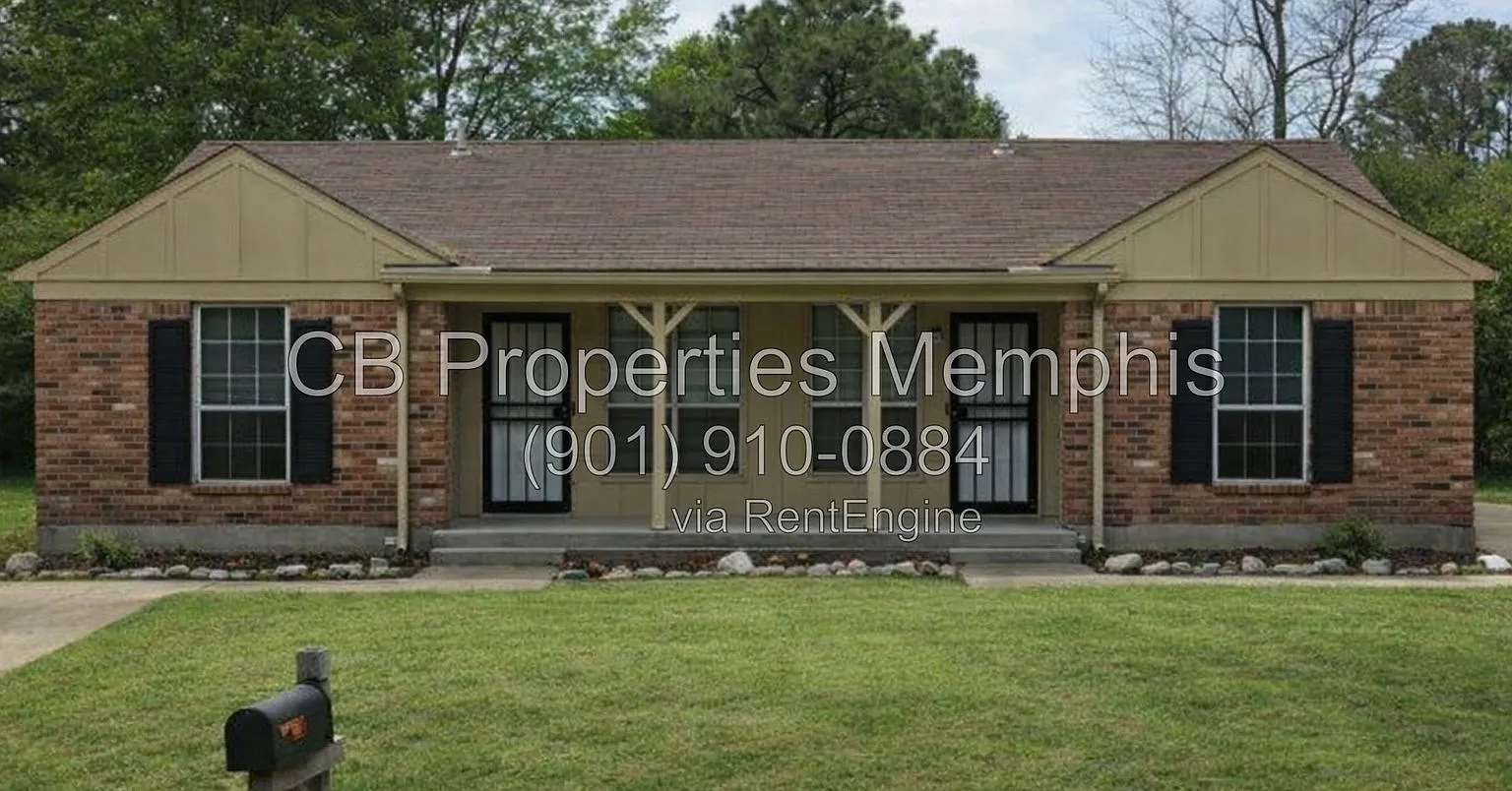 2 bed, 1.5 bath, 1072 sqft, $995 — Photo 1