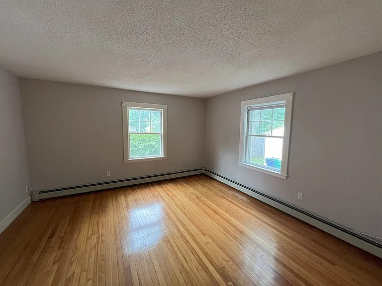 19 Maple St #19 — Photo 10