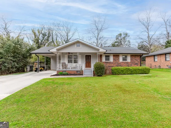 3148 Rebecca St SW, Covington, GA 30014