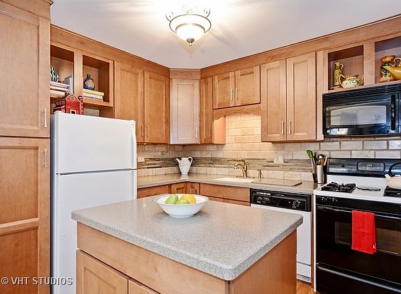 3rd image of 1703 N Emerald Bay Unit 2