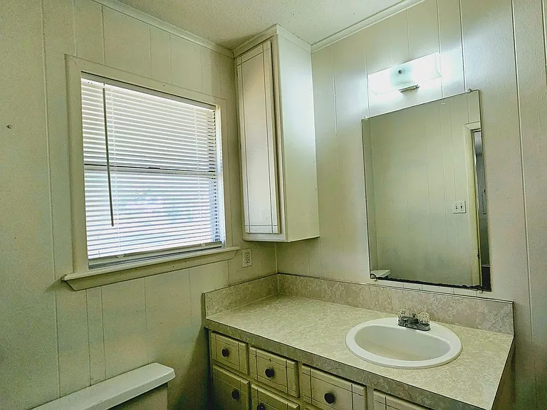 4415 County Road 1152 — Photo 17